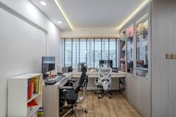 Blk 216 Jurong East Street 21 (Jurong East), HDB Executive #574915111
